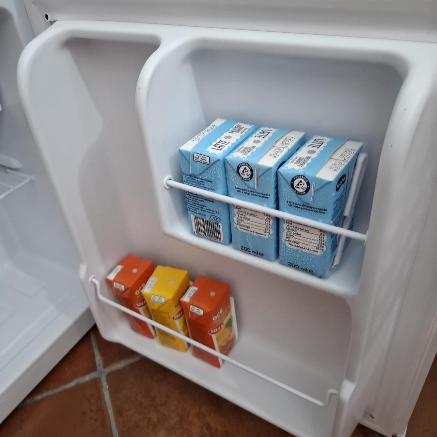 Alojamento de Acomodação e Pequeno-almoço Marty Nápoles